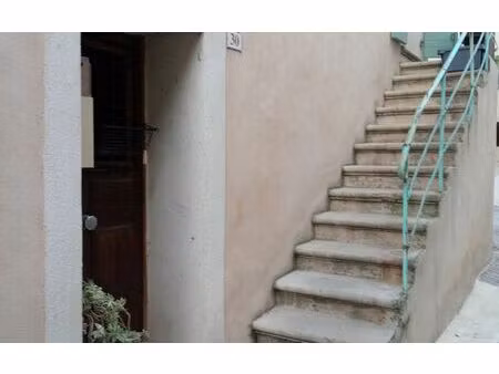 location appartement  45 m² t-2 à saint-martin-de-la-brasque  545 €