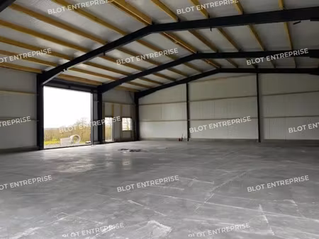 a louer - local d'activités neuf - 336 m² au sud de st brieuc