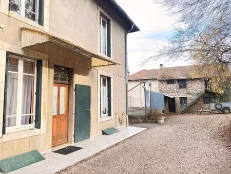 vente maison 5 pièces 115 m² vesoul (70000)