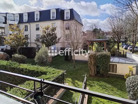 vente appartement 2 pièces 45.3 m² à saint-cyr-l'ecole (78210)  249 000 €