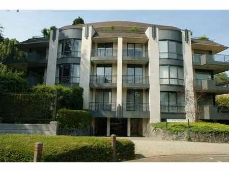 woluwe-saint-pierre - appartement rez-de-jardin 205 m²