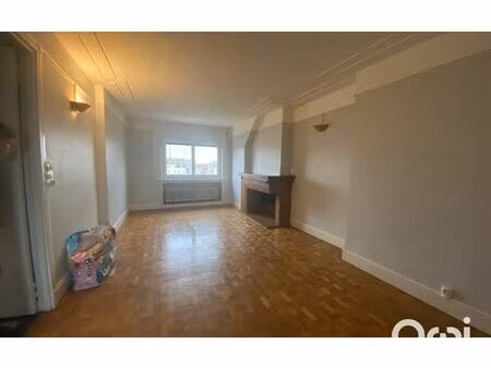 location appartement  98.13 m² t-5 à calais  760 €