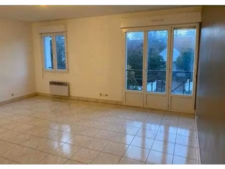 location appartement 1 pièce 35 m² à villeparisis (77270)
