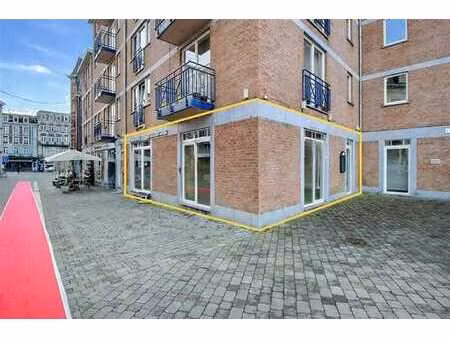 magnifique rez commercial sur piétonnier au centre de spa