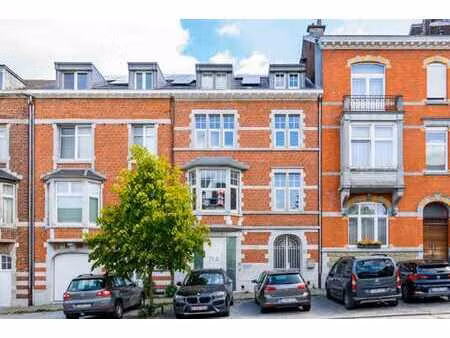 heusy centre : belle maison de maître 6 chambres avec jardin