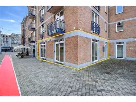 magnifique rez commercial sur piétonnier au centre de spa