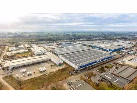 a louer entrepot sint niklaas