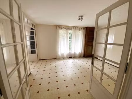 location appartement 4 pièces à angers (49000) : à louer 4 pièces / 66m² angers
