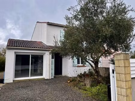 vente maison à sainte-pazanne (44680) : à vendre / 103m² sainte-pazanne