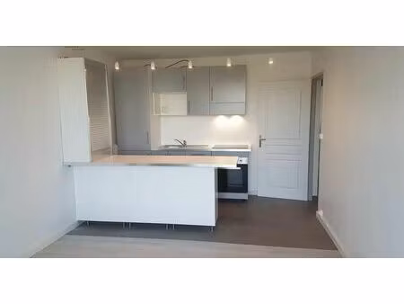 location appartement 3 pièces 49 m² à saint-germain-en-laye (78100)