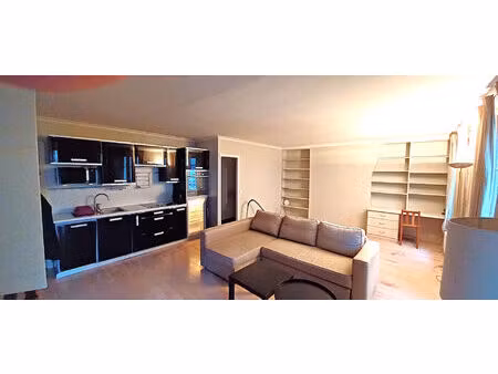 paris 14ème - montparnasse - raspail - deux pieces en meublee a louer - 52.94 m²