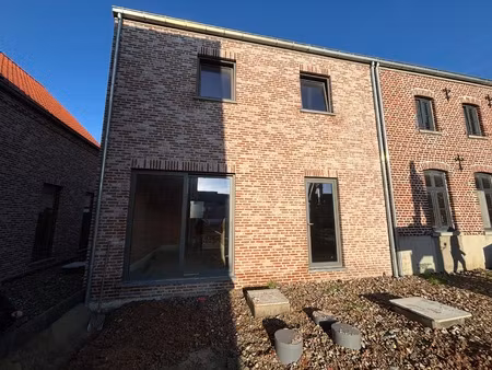 huis te koop in herzele met 2 slaapkamers