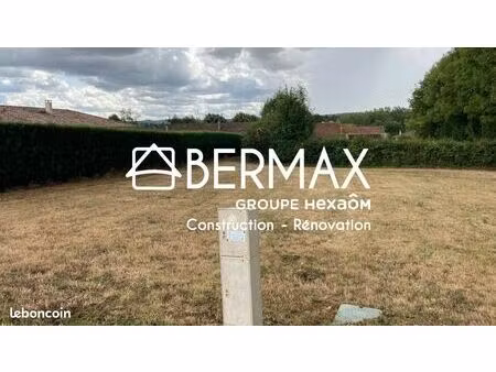 terrain 1 145 m² suris