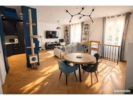 maison 5 pièces 106 m²