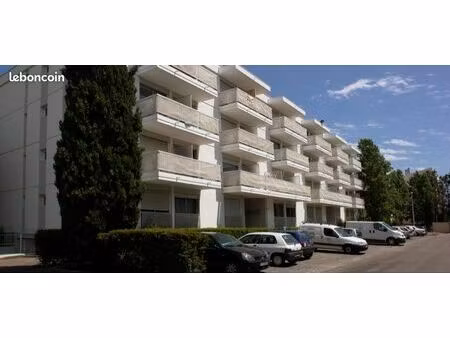 tres joli studio (clim + fibre optique) quartier facs hôpitaux