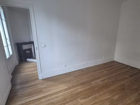 location f2 meublé asnieres