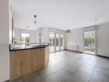 vente appartement 4 pièces 88.76 m² à francheville (69340)  380 000 €
