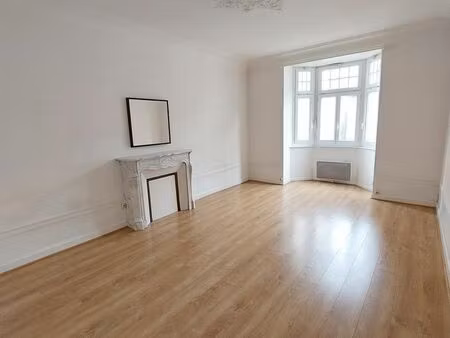 studio 1 pièce 34 m²