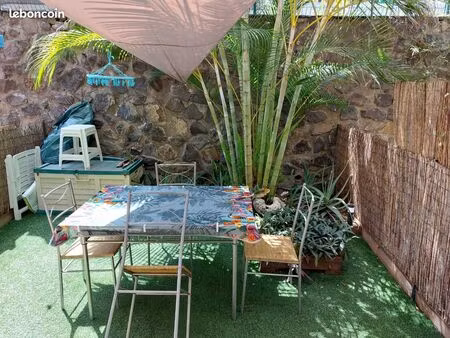t2 meublé avec jardinet