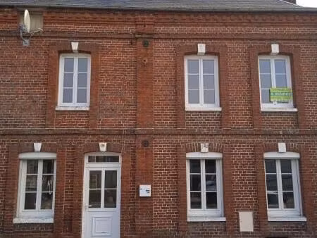 appartement dans maison centre bourg