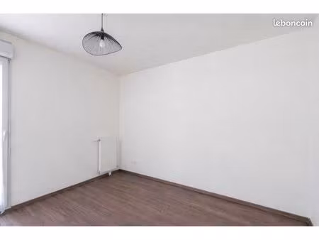 2 pièces de 44 m² pantin