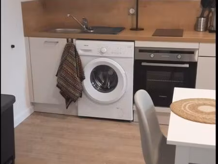 appart rénové à neuf meublé 40m2