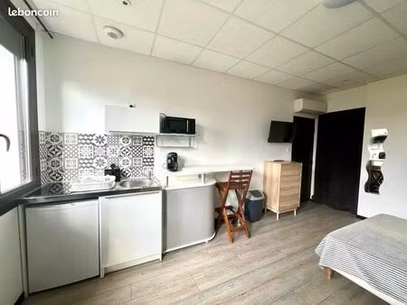 studio meublé tout compris