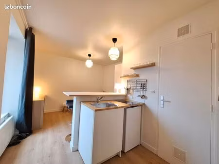 studio 1 pièce 16 m²