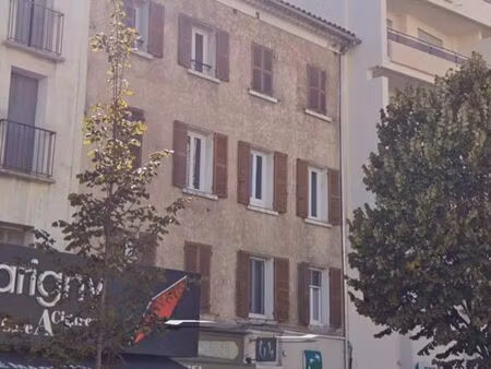 à louer t2 mourillon - boulevard bazeille - proximité plages