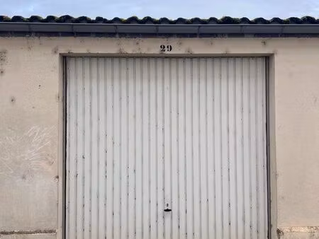 location garage 20m2
