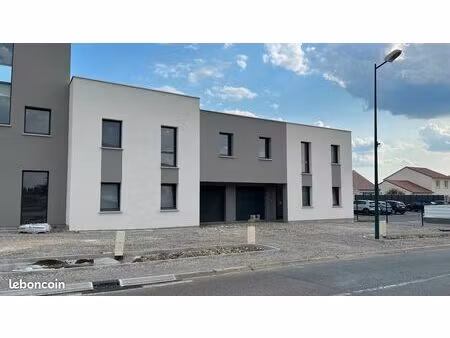 maison 6 pièces 102 m²