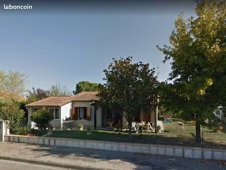 villa 4 pièces 80 m²