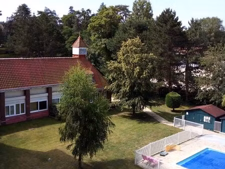 grand studio 29 m2 meublé - petit balcon