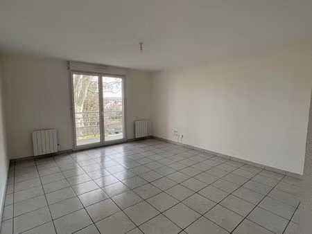 f2 bis 53m² avec balcon sans vis‑à‑vis