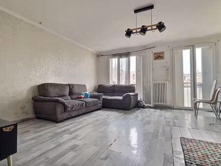 a vendre appartement de type 3 à marseille 13002 - joliette
