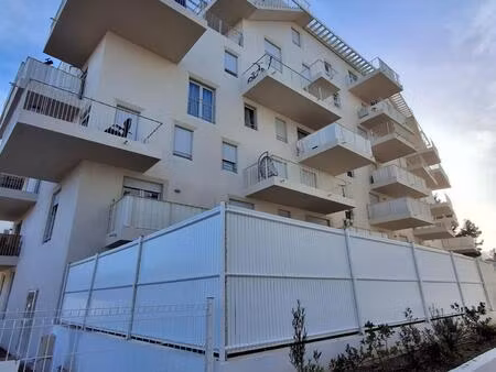 location appartement 3 pièces 62 m² à marseille 9 (13009)