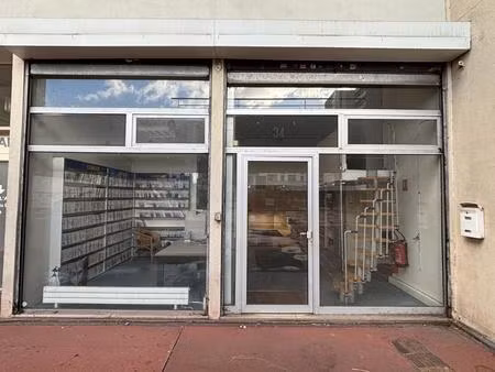 grand local commercial au coeur de colombes