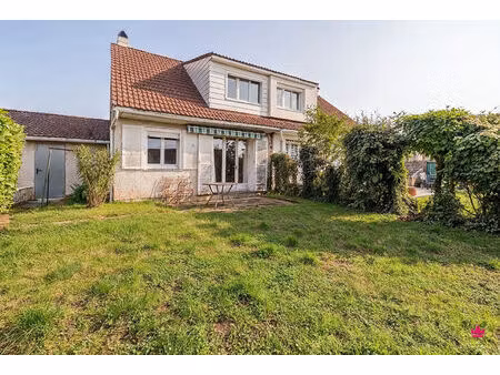 maison 4 pièces 81 m2