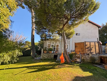 les pennes mirabeau - maison t4 de 137m2 + dépendance  piscine et garage