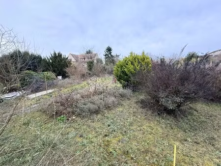 terrain à bâtir de 313 m² à éragny