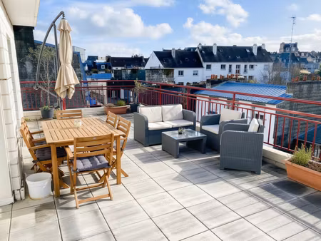 saint-brieuc - t3 au dernier étage avec grande terrasse privative