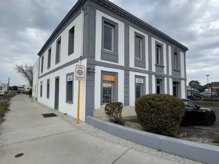 bureaux 64 m² – rdc – accès direct rocade – parking