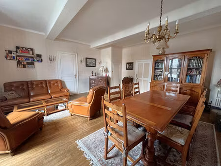 belle maison bourgeoise avec jardin et garage  4 chambres  agglomération nantaise