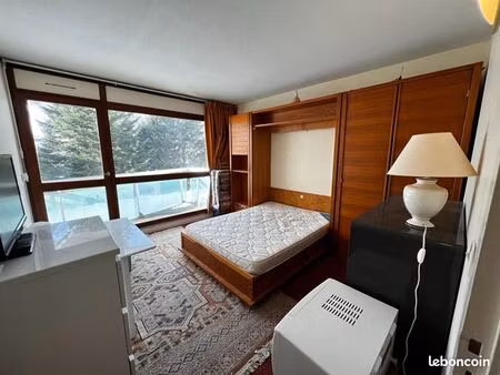 studio 1 pièce 20 m²