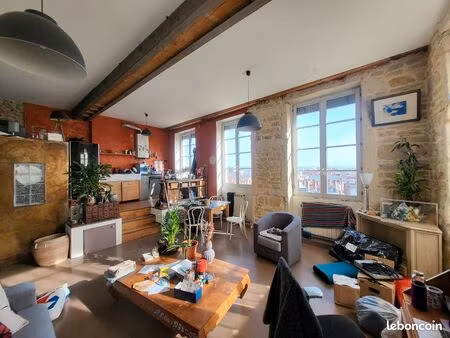 appartement t2  64 m2