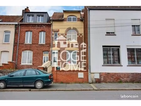 maison 4 pièces 105 m²