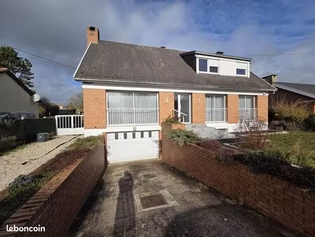 pavillon 8 pièces 171 m²