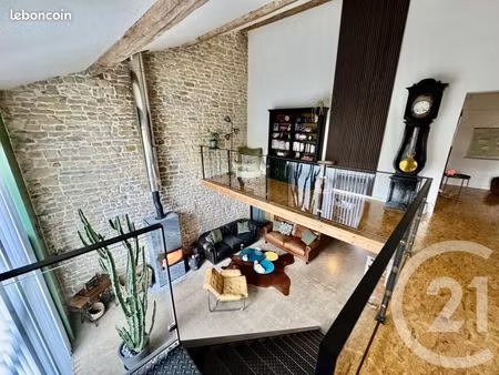 maison de village 7 pièces 237 m²