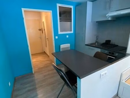 studio 1 pièce 18 m²
