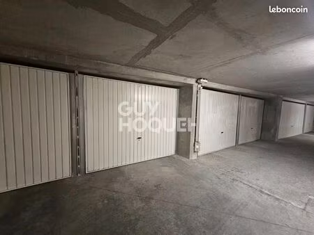 garage/box 13 m² lyon